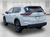 Used 2025 Nissan Rogue SL w/ SL Premium Package image 4