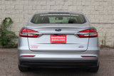 Used 2020 Ford Fusion SE image 4