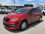 New 2025 Chrysler Pacifica Select image 3