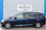 Used 2017 Chrysler Pacifica Touring-L image 6