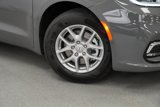 New 2025 Chrysler Pacifica Select image 4