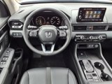 New 2025 Honda Pilot Touring image 3
