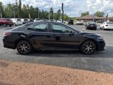 Used 2021 Toyota Camry SE w/ Cold Weather Package image 5