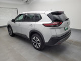 Used 2023 Nissan Rogue SV image 3
