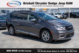 Used 2023 Chrysler Pacifica Limited image 3