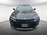 New 2025 Toyota Crown Signia image 4