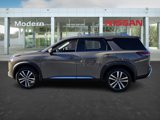 New 2025 Nissan Pathfinder Platinum w/ Cargo Package image 3