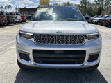 Used 2025 Jeep Grand Cherokee L Summit w/ Advanced Protech Group IV image 3
