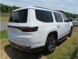 Used 2022 Jeep Wagoneer Series III image 2
