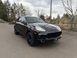 Used 2018 Porsche Cayenne Platinum Edition image 3