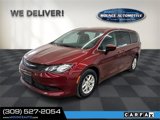 Used 2023 Chrysler Voyager LX image 2