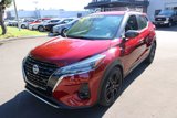 Used 2022 Nissan Kicks SR image 2