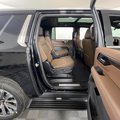 New 2025 Chevrolet Suburban High Country image 6
