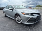Used 2022 Toyota Camry LE image 3
