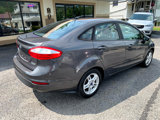 Used 2017 Ford Fiesta SE image 5