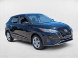 Used 2024 Nissan Kicks S image 3