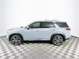 New 2025 Nissan Pathfinder Platinum image 4