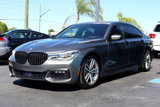 Used 2018 BMW 750i image 2