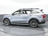 Certified 2023 Kia Sorento SX Prestige image 3