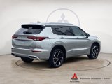 New 2025 Mitsubishi Outlander 4WD Plug-In Hybrid image 3