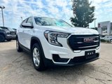 Used 2024 GMC Terrain SLE image 3