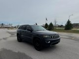 Used 2018 Jeep Grand Cherokee Altitude image 3