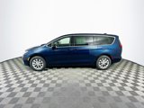 New 2025 Chrysler Pacifica Select image 5