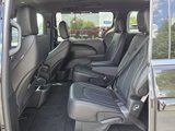 New 2026 Chrysler Pacifica Select image 4