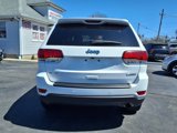 Used 2021 Jeep Grand Cherokee Laredo image 5