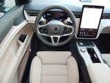 New 2025 Volvo EX90 Plus image 5