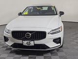 Certified 2025 Volvo S60 B5 Core image 3