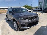 New 2025 Jeep Grand Cherokee Summit image 3