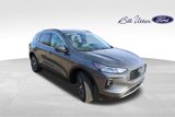 New 2025 Ford Escape SE image 2