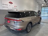 Used 2020 Lincoln Aviator Reserve w/ Equipment Group 201A image 3