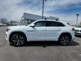 New 2025 Volkswagen Atlas Cross Sport SEL Premium R-Line image 2
