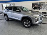 New 2026 Chevrolet Equinox LT image 2