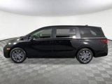 New 2025 Honda Odyssey Touring image 2
