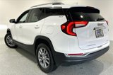 Used 2024 GMC Terrain SLT image 4