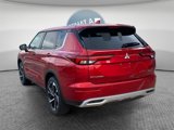 New 2025 Mitsubishi Outlander SE image 6