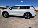 New 2025 Mitsubishi Outlander SE image 6