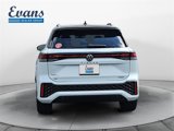 New 2025 Volkswagen Tiguan SE R-Line image 4