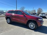 Used 2022 Jeep Grand Cherokee Laredo X image 2