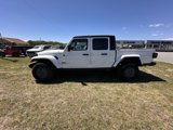 New 2025 Jeep Gladiator Sport image 4
