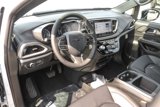 New 2026 Chrysler Pacifica Select image 3