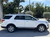 Used 2017 Ford Explorer XLT image 4