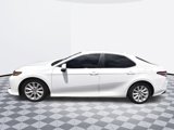 Used 2019 Toyota Camry LE image 4