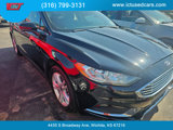 Used 2018 Ford Fusion SE image 2