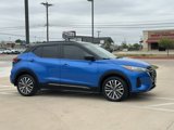 Used 2021 Nissan Kicks SR w/ SR Premium Package image 3