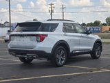 New 2025 Ford Explorer Active image 4
