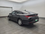 Used 2022 Hyundai Elantra SE image 5